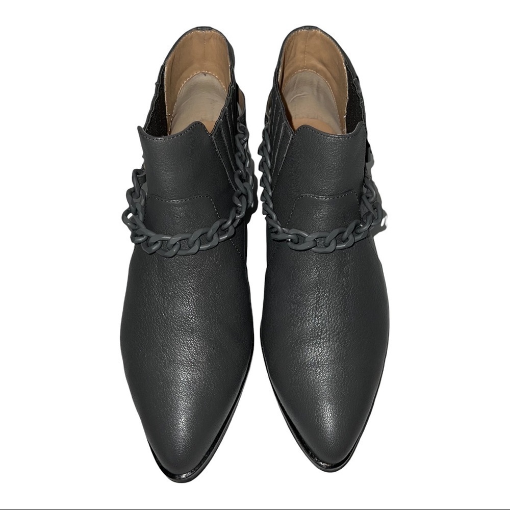 JOE’S (EUC) LIKE NEW leather booties size 9.5, Gray with Chain Detailing - Picture 4 of 14